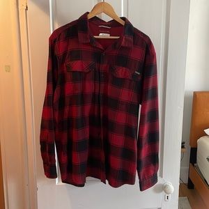 Men’s flannel button down